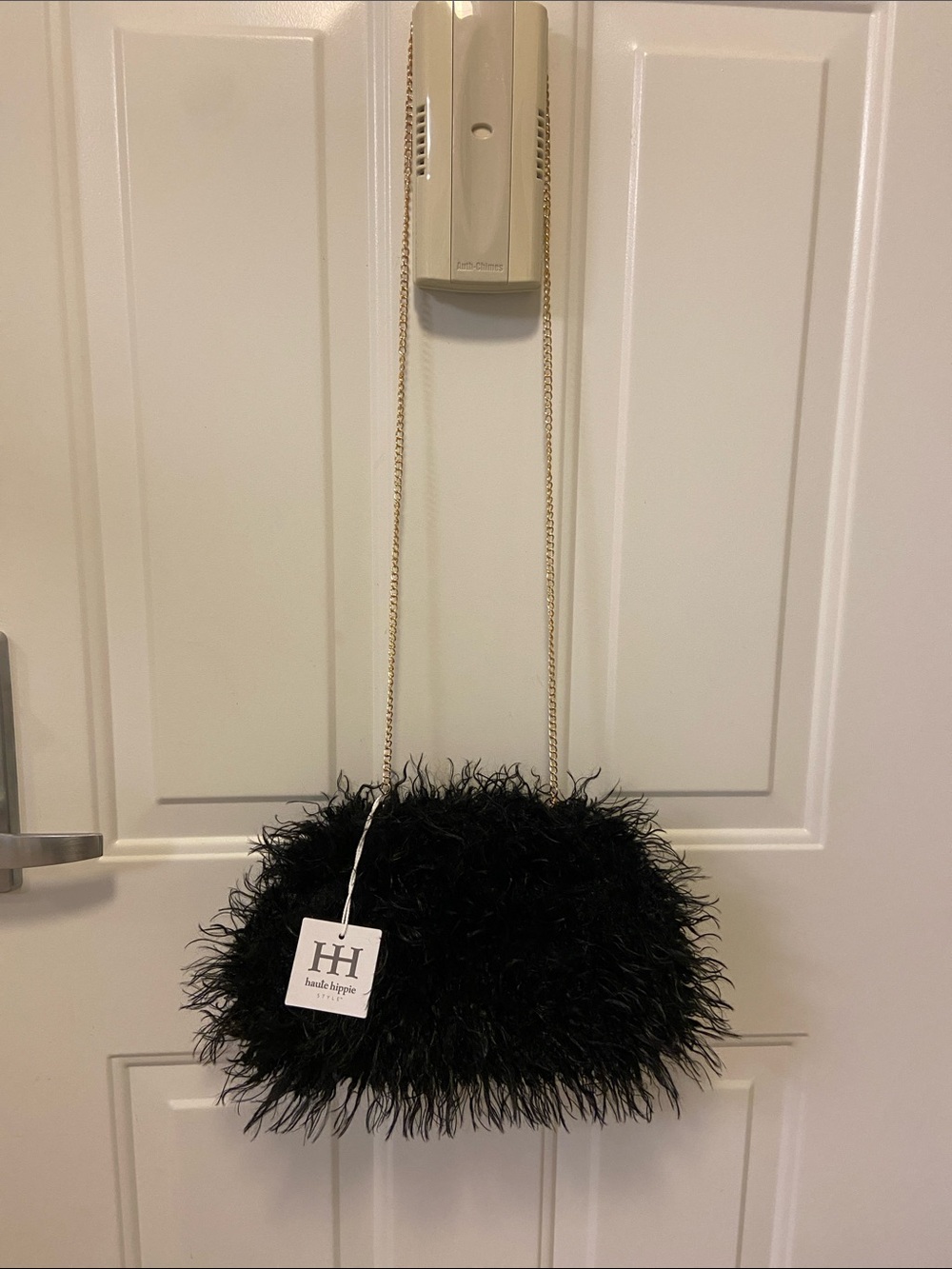 🖤Haute Hippie Black Feathered ~Faux Fur Crossbody Bag with Gold Chain🖤